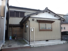 a002